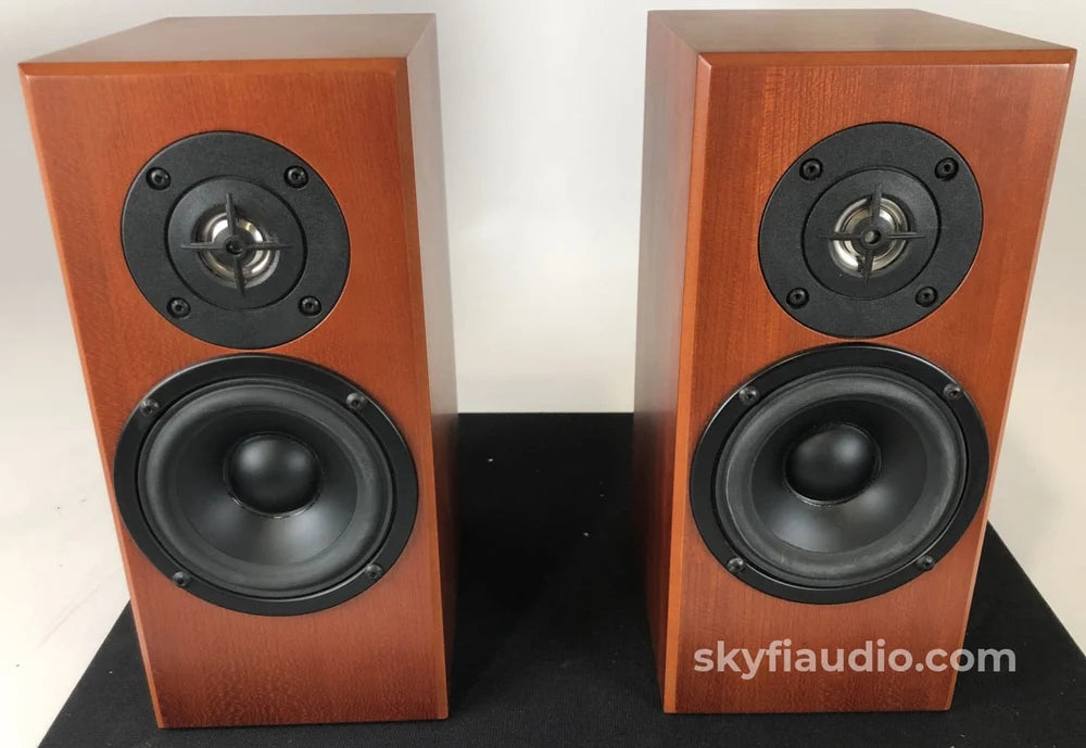 Totem DreamCachter Bookshelf Speakers Mahogany (Pair) (Used As-Is)